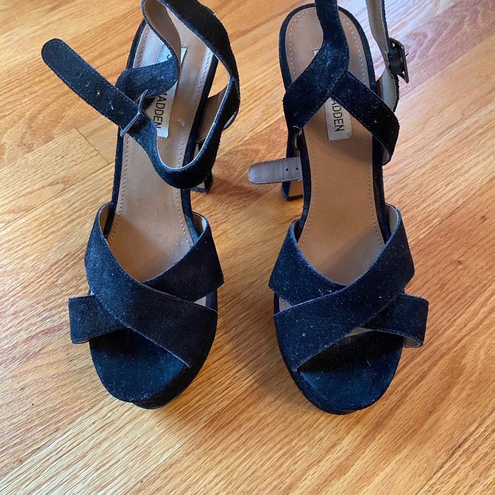 Steve Madden heel